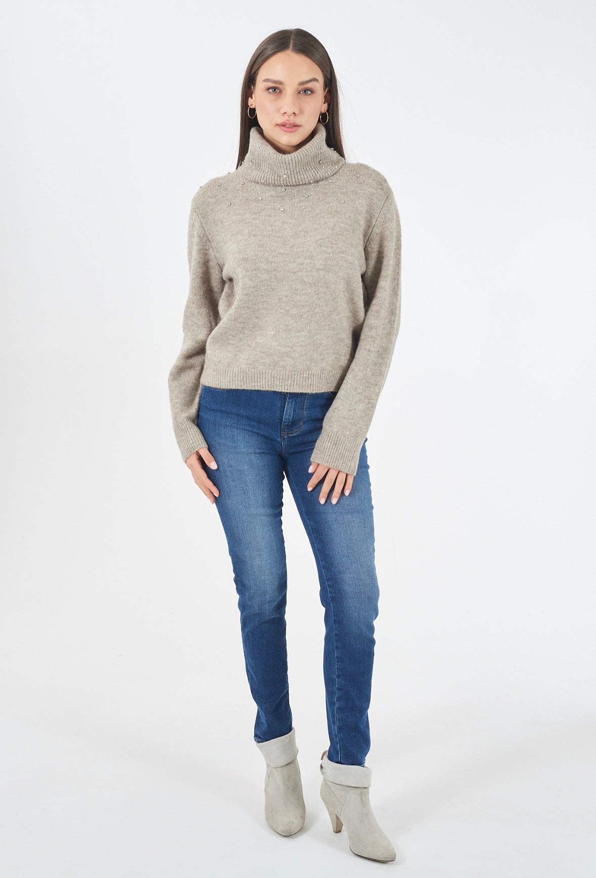 Maglia dolcevita con applicazioni YES ZEE