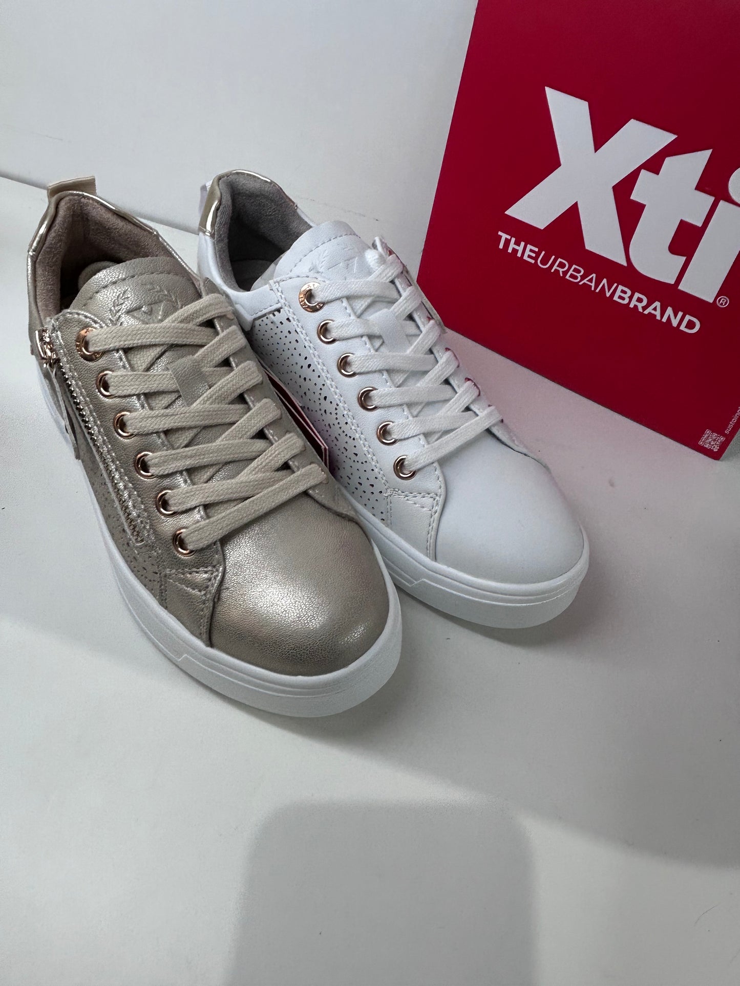 Sneakers donna 42451